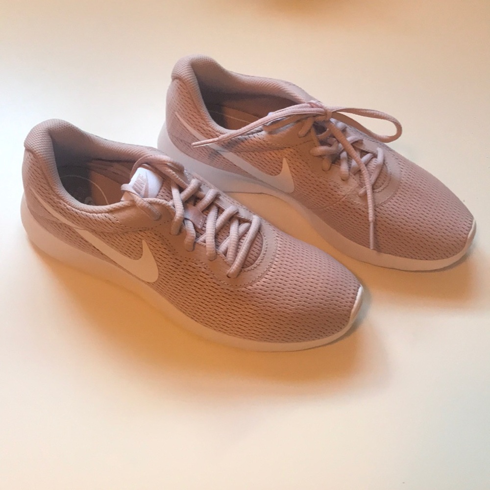 Brand new rose Nike’s
